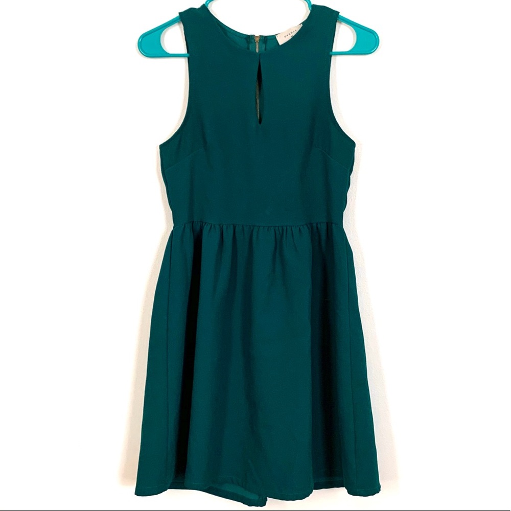 modcloth forest green keyhole fit and flare dress